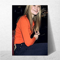 Julia Stiles is known for her work in romantic comedies Julia Stiles Posters