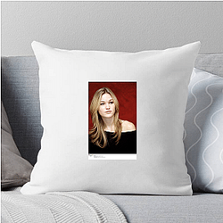 Julia Stiles is known for her role in the Bourne films Julia Stiles Pillows Cover