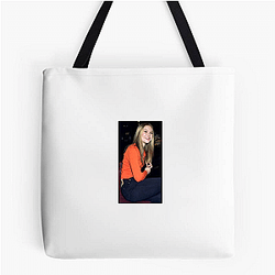 Julia Stiles is known for her work in romantic comedies Julia Stiles Bags