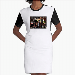 Julie and the Phantoms follows a teenage girl named Julie Julie And The Phantoms Dresses