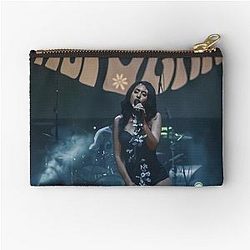 kali uchis -  Zipper Pouch