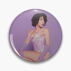 Kali Uchis in purple Pin
