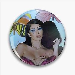 kali uchis -  Pin
