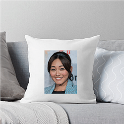 Screen Fighter Karen Fukuhara Pillows Cover