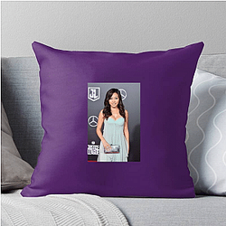 Bold Talent Karen Fukuhara Pillows Cover