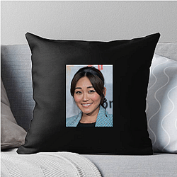 Screen Fighter Karen Fukuhara Pillows Cover