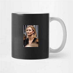 Trend Setter Karlie Kloss Mugs
