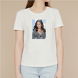 Supermodel Icon Karlie Kloss T-Shirts
