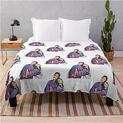 Soy Luna Throw Blanket