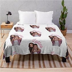 Soy Luna Throw Blanket