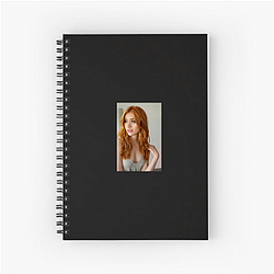 Katherine McNamara played the character Mia Smoak Katherine Mcnamara Notebook