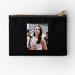 Period Drama Performer Kaya Scodelario Zipper Pouches