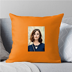 Young Adult Franchise Icon Kaya Scodelario Pillows Cover