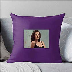 Rising Hollywood Voice Kaya Scodelario Pillows Cover