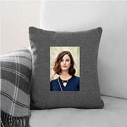 Young Adult Franchise Icon Kaya Scodelario Pillows Cover