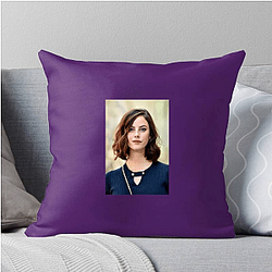 Young Adult Franchise Icon Kaya Scodelario Pillows Cover