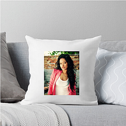 Keke Palmer has a strong social media presence Keke Palmer Pillows Cover