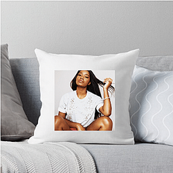 Keke Palmer is known for her energetic personality Keke Palmer Pillows Cover
