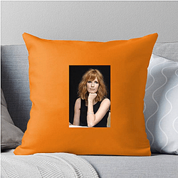Screen Siren Kelly Reilly Pillows Cover
