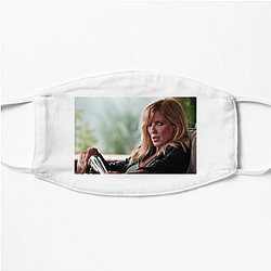 Hollywood Starlet Kelly Reilly Face Masks