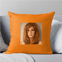 Glamorous Diva Kelly Reilly Pillows Cover