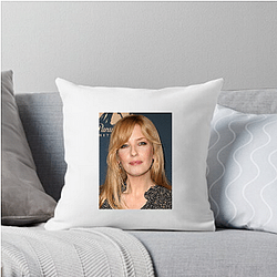 Silver Screen Goddess Kelly Reilly Pillows Cover