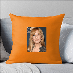 Silver Screen Goddess Kelly Reilly Pillows Cover