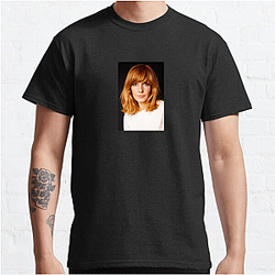Breakout Actress Kelly Reilly T-Shirts
