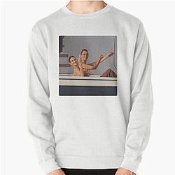 Kendall Jenner and Bella Hadid Sweatshirt