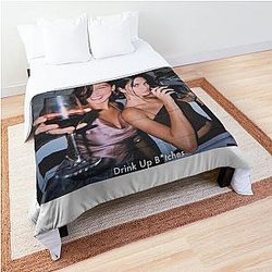 Kendall Jenner and Bella Hadid Comforter