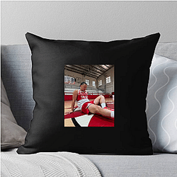 Brand-Backed Sports Influencer Kenny Chao Pillows Cover