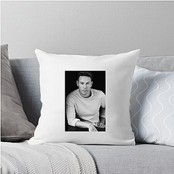 Kevin Alejandro has a versatile career Kevin Alejandro Pillows Cover