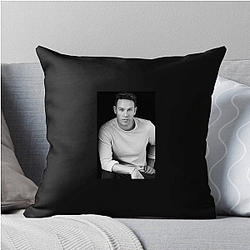 Kevin Alejandro has a versatile career Kevin Alejandro Pillows Cover