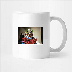 Killer Klowns from Outer Space The Klowns' Invasion Killer Klowns From Outer Space Mugs