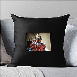 Killer Klowns from Outer Space The Klowns' Invasion Killer Klowns From Outer Space Pillows Cover