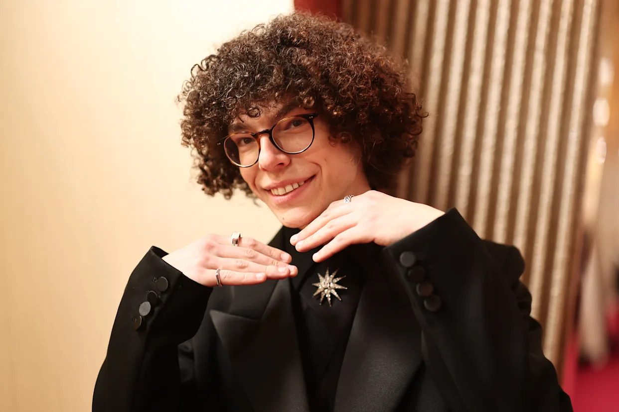 Reece Feldman Official Merchandise: Influencers' Style Hack