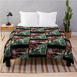 King Gnu Sanmon Throw Blanket