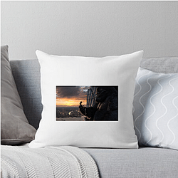 King Kong The World Is An Island King Kong Pillows Cover