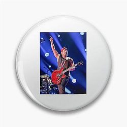 Kip Moore Performs tour Pin