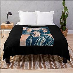 Kip Moore retro Throw Blanket
