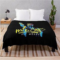 kip moore tour 2021 iyeng Throw Blanket