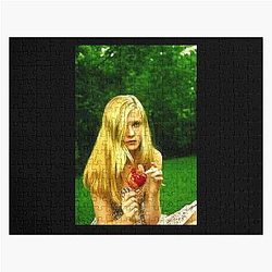 Kirsten Dunst in The Virgin Suicides