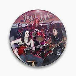 Kittie - Photograph Pin