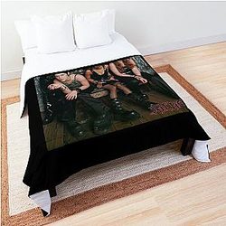 Kittie black rare spit Comforter