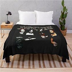 Kittie black rare spit Throw Blanket