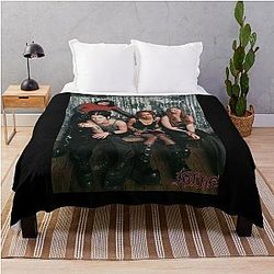 Kittie black rare spit Throw Blanket