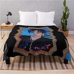 Mark Lee NCT Mark Korean Kpop Retro Color Oil Paint Design Throw Blanket