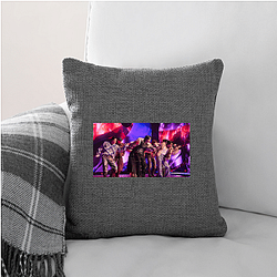 Crowd Voting Kpopped Pillows Cover
