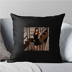 Krista Allen is from Ventura California Krista Allen Pillows Cover