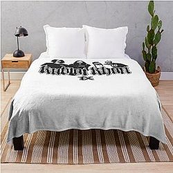 kublai khan tx Throw Blanket
